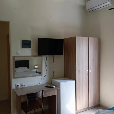 Guest house Mirkashouse 3*