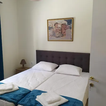 Gasthuis Mirkashouse