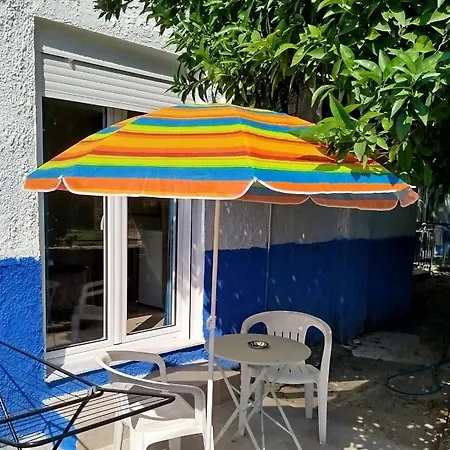 Mirkashouse Guest house